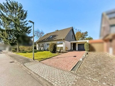 Gepflegtes Zweifamilienhaus in Sackgassenlage von Rheinberg