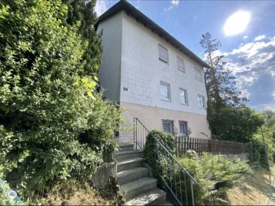 Mehrfamilienhaus mit 3 Einheiten & 2 Garagen – Investieren in Blaustein