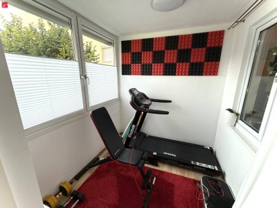 PreisHIT: Wohnung mit Homegym und Garten!