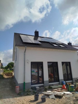 5-Zimmer-Doppelhaushälfte mit gehobener Innenausstattung in Friedland