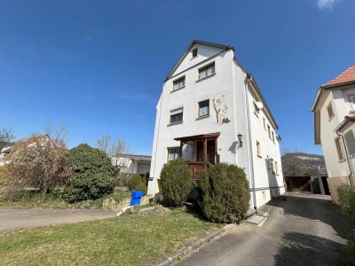 Gepflegtes Zweifamilienhaus in ruhiger, sonniger Wohnlage mit Ausbaupotenzial