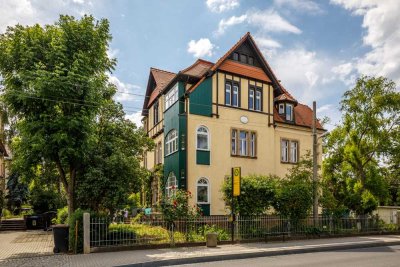 Herrschaftliche 4 Zimmerwohnung mit großem Balkon