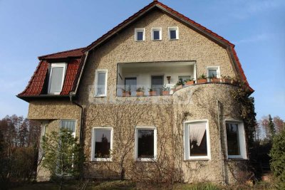 Stilvolle Etagenwohnung mit Balkon und Grünblick in Altlandsberg