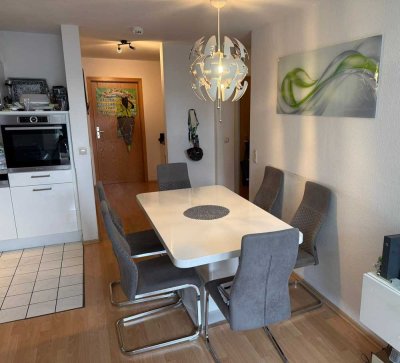 Schöne und gepflegte 3-Zimmer-Dachgeschosswohnung mit EBK in Donaueschingen