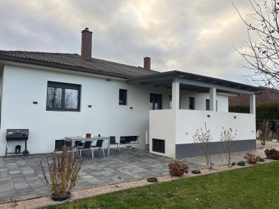 Großzügiges Einfamilienhaus in Drassburg – modernisiert, viel Platz &amp; großes Grundstück