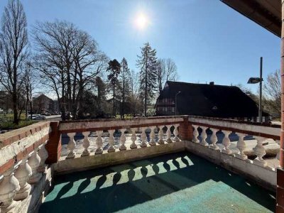 Großzügigkeit trifft Citylage   wohnen auf 2 Ebenen i. mod. Altbauflair  
Chillen + 2 Balkone