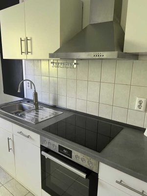 4-Zimmer-Wohnung mit Balkon,Garten und EBK in Hammelburg/Lager