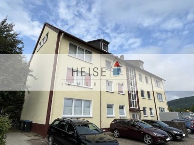 Sanierte 4-Zimmer-Erdgeschosswohnung mit Stellplatz