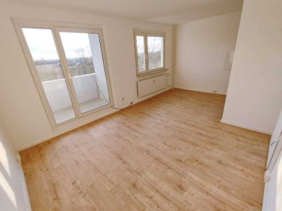 4-Raumwohnung in ruhiger Lage! + Laminatboden + EBK-Option