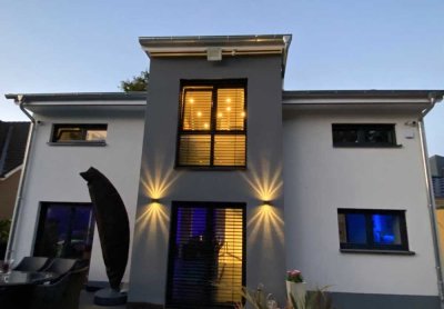 Neubau Villa fertig gestellt in bester Lage von Oberursel !!!