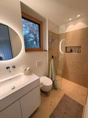 Luxuriöse, möblierte Einliegerwohnung mit Terrasse in Ravensburg-Süd