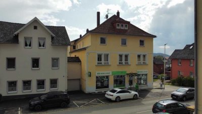 Gemütliche drei Zimmerwohnung mit zwei Balkonen