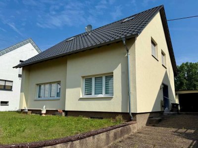 Umfassend saniertes, barrierearmes Ein- bis Zweifamilienhaus in Wallerfangen mit herrlichem Ausblick