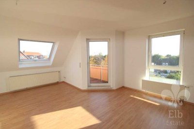 Individuelle 2 Zimmer Dachgeschosswohnung mit Balkon und Tageslichtbad im Lindenplatz/Hermsdorf
