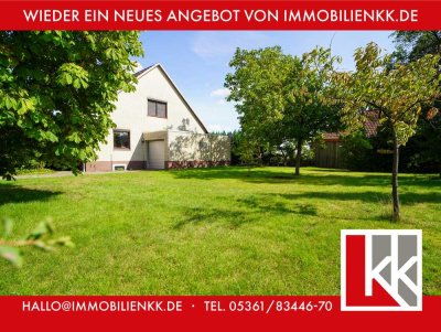 Viel Platz und Potenzial – Einfamilienhaus mit Keller, Garage und schönem Garten in Grußendorf