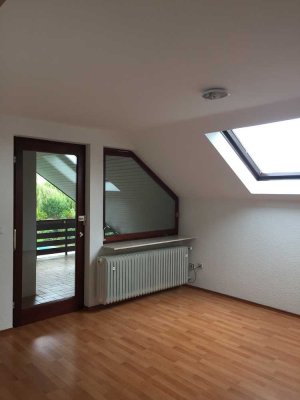 Schöne 3-Zimmer-Maisonette-Wohnung mit Balkon in Kandel
