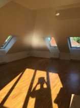 Helle Dachgeschosswohnung im Märchenviertel - bezugsfertig ab 01.11.2025