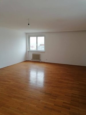 Anlegerhit 6-Zimmer-Wohnung in Linz, Gruberstraße