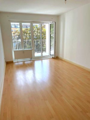 Kapitalanlage - Toplage im Univiertel - Schellingstraße - vermietete 2-Zi-Wohnung mit Garage **