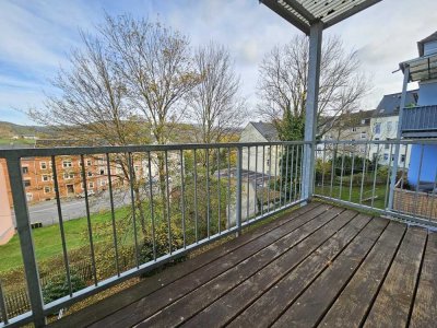 2 Monate Kaltmietfrei + Sparen= So macht mieten Spaß!  Familenwohnung mit Balkon