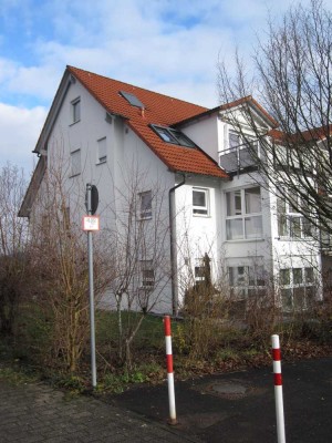 Helle 4-Zimmer Erdgeschosswohnung  Terasse u. Gartenanteil