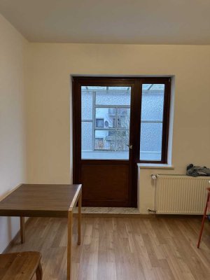 4 Zimmer Wohnung mit Balkon in Bremen-Hastedt