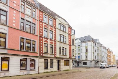 Aktuell in der Renovierung: 3-Zimmer-Wohnung mit Balkon in Lehe - 60 m²