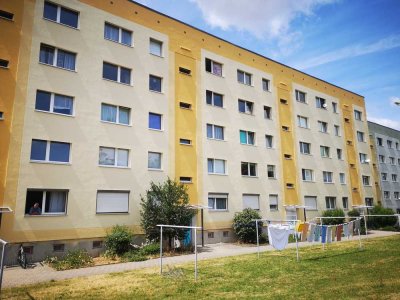 ***Willkommen Daheim*** Helle 2-Raumwohnung mit Balkon