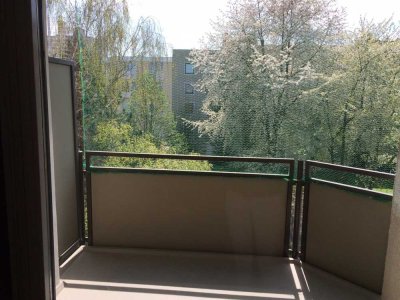 Berg-am-Laim** *Helle, sonnige 2-Zimmer-Wohnung***