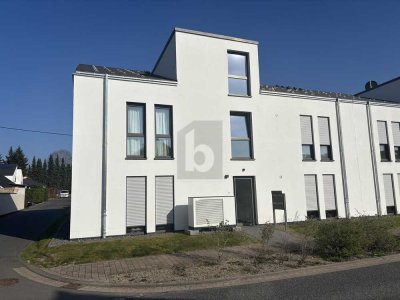 MODERN, TEUER, PERFEKTE ANBINDUNG, WIE NEU!