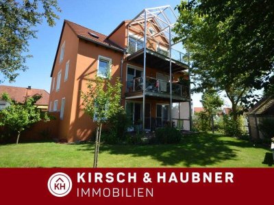 Altenhof bevorzugt!
Große 3,5-Zimmer-Wohnung im ruhigen 3 Fam.-Haus, 
Neumarkt