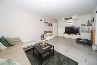 Hochwertige Erdgeschosswohnung mit Garten in kernsaniertem 3-Familienhaus