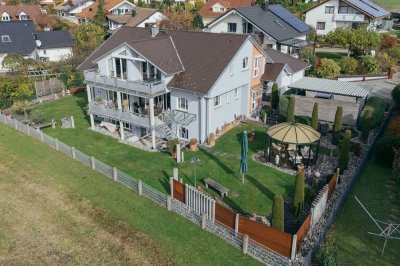 Rarität in Toplage!
Drei Wohneinheiten, ein Traumgarten und viele Möglichkeiten!