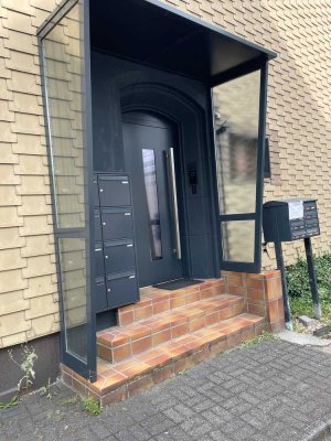 Schöne und gepflegte 2-Raum-Wohnung in Solingen
