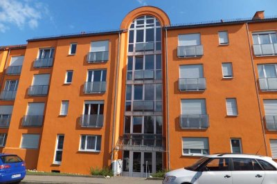 schnuckliges Nest zum Wohlfühlen, mit Garage und Single EBK