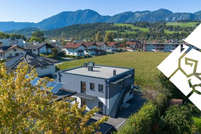 Neubauprojekt "Villenperle"- Traumhaftes Zweiparteienhaus mit Carport, Keller und Süd-West-Ausrichtung