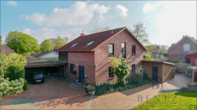 Ihr neues Zuhause in Schiffdorf: Stilvolles Haus mit Sauna, Sonnenterrasse und Traumgarten