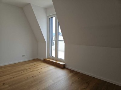 Bitte um schriftl. Anfragen:
Elegante 3 Zi. DG-WHG in zentraler Lage von Bad Homburg zu vermieten.