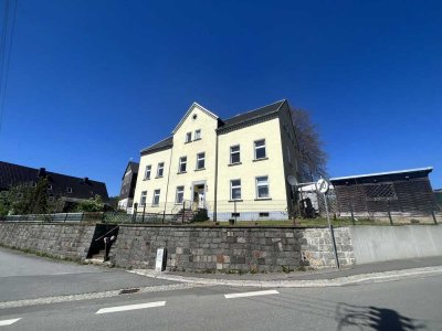MFH mit 5 Wohneinheiten in Steinigtwolmsdorf, sanierungsbedürftig mit Potenzial