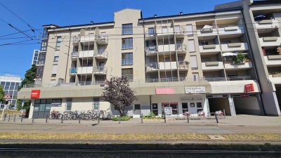 MA-Lindenhof: 1-Zimmer-/Studenten-Appartement frisch renoviert mit Balkon