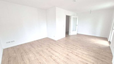 Neu! sanierte 95 m²,  4-Zi, Gast-WC, Balkon