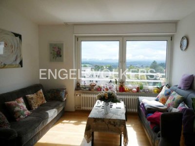 Helle, großzügige 4,5-Zimmer-ETW mit Fernsicht, Garage, Stellplatz • barrierefrei zugängig und ve...