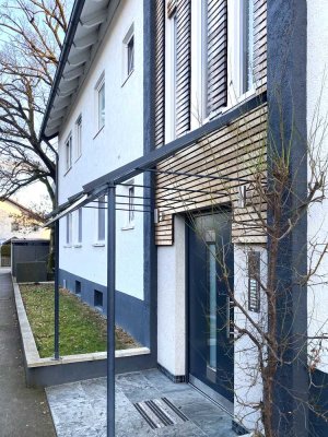 Drei-Zimmer-Etagenwohnung im 1. Obergeschoss mit Balkon und Tageslichtbad