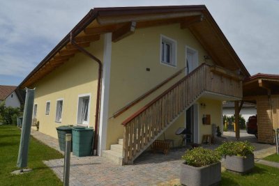 Neuwertiges Haus mit 2 Wohneinheiten in einer ruhigen Sackgasse für den Gartenfreund!