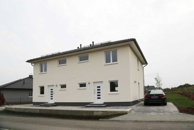 Doppelhaushälfte in Wandlitz Louisenhain zu vermieten