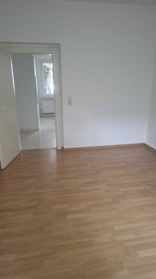 Helle 2-Raum Wohnung im Erdgeschoss
