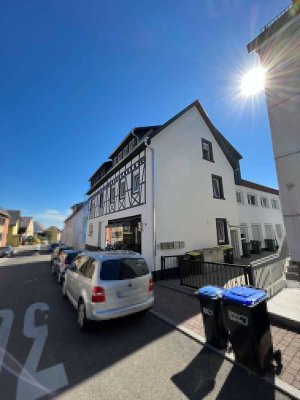 Vermietetes 4-Parteienhaus in Birkenfeld – Solide Kapitalanlage mit hoher Rendite