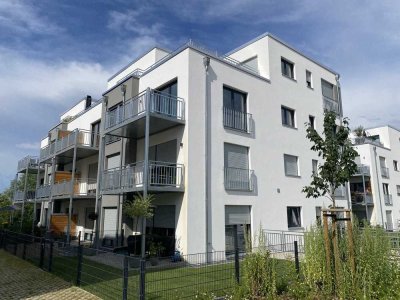 Ruhige Lage mit Balkon und EBK: Exklusive 2,5-Raum-Wohnung mit geh. Ausstattung in Braunschweig
