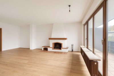 Zur Renovierung: Großzügige 3-Zimmer-Balkonwohnung  in bevorzugter, grüner Lage