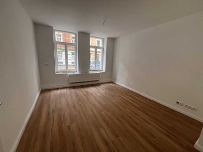 Sanierte 4-Zimmer-Wohnung mit 100 m² in Hannover